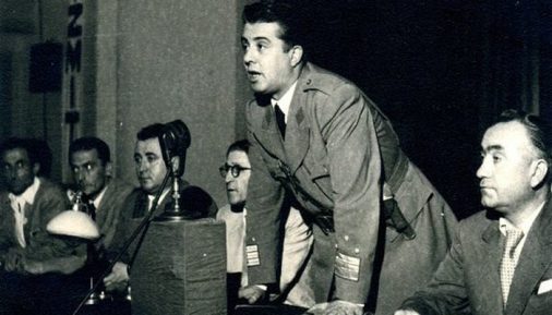 1960, Ngeli në provimet e shkollës, por partia e emëroi sekretar të parë
