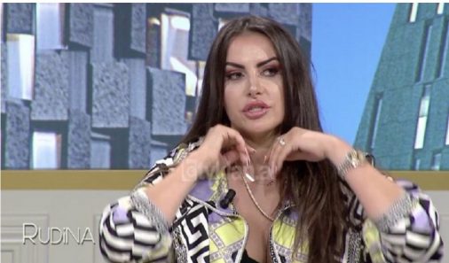 Këngëtarja Shqiptare habit me deklaratën “Burrat shqiptar të kënaqin në shtrat, më të mirët”