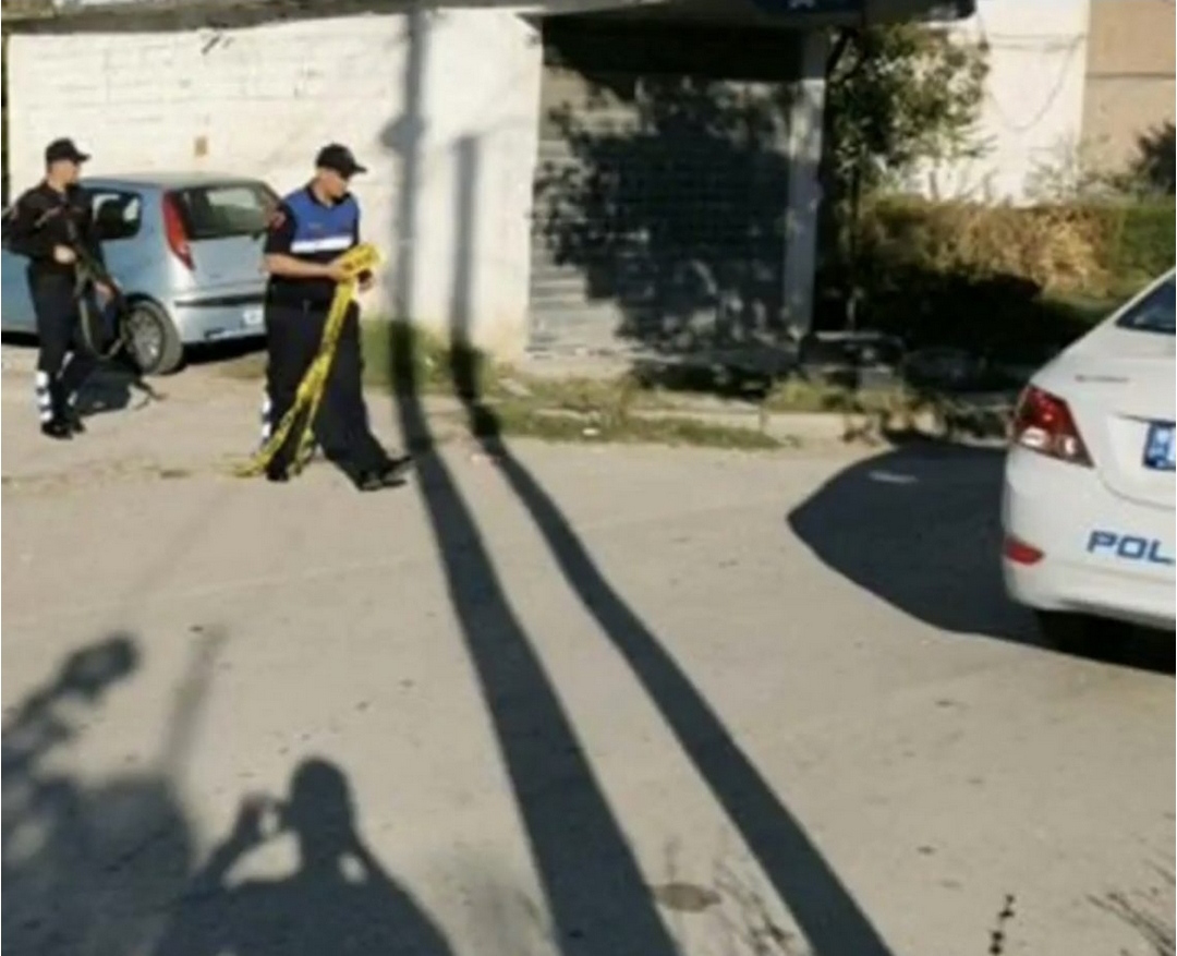 15-vjeçari i përdhunoi motrën, kuksiani e bën për spital me shufër hekuri kokës
