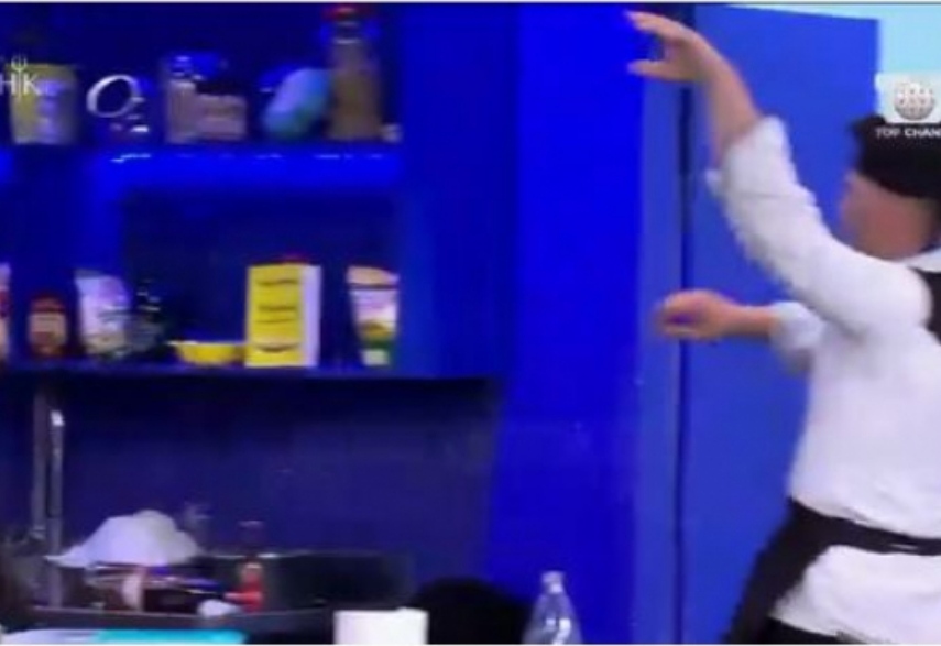 Konkurenti shtrin përtokë Renato Mekollin në emision: Ik more andej! (VIDEO)