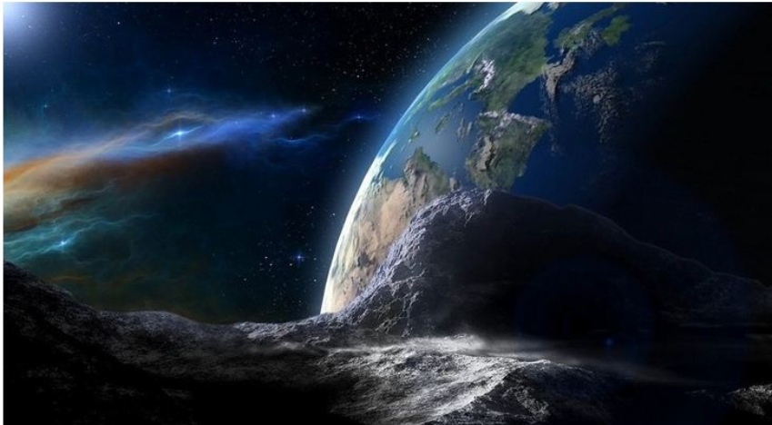 Lëndë organike zbulohet për herë të parë në sipërfaqen e një asteroidi (fotot)