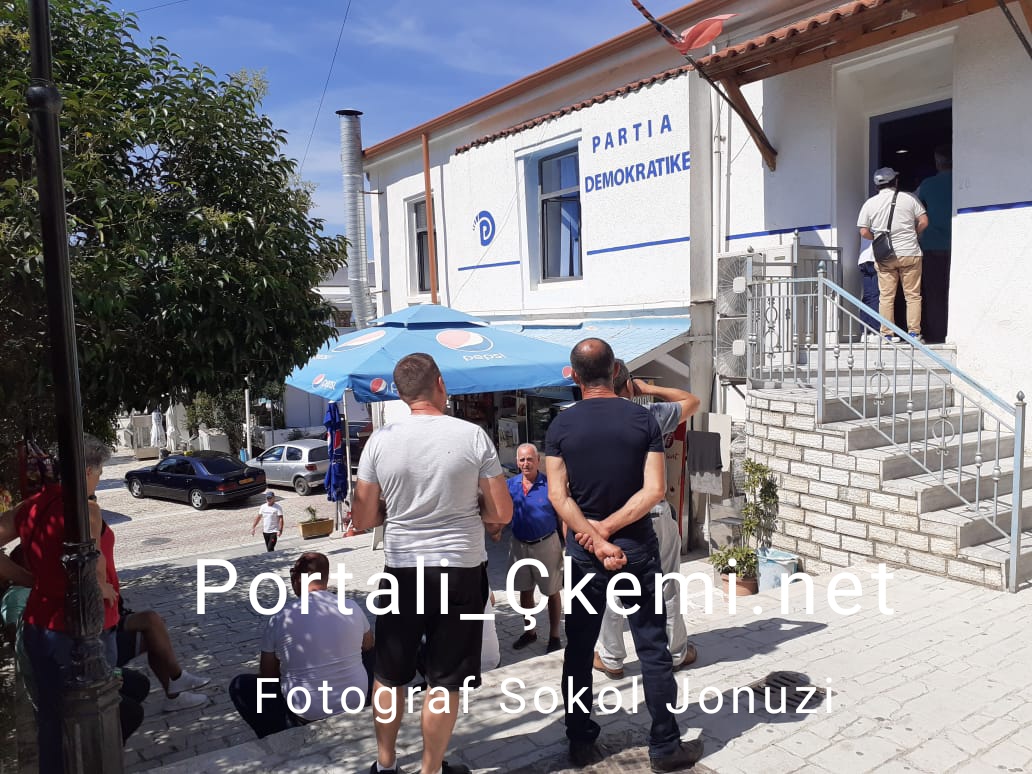 Ka përfunduar procesi i numërimit të votave në Degën e PD Sarandë për zgjedhjen e kryetarit të Partisë Demokratike.