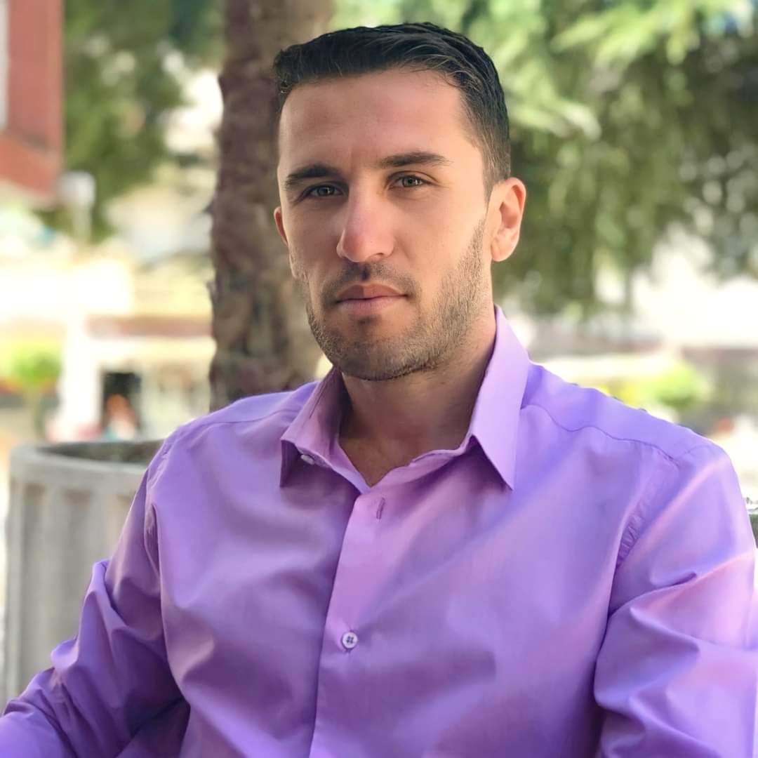 Hari Imeri, Kryetar i Partis Demokratike dega DelvinKy vend mund të behët, dhe do të bëhet me lejen e Zotit dhe pastaj me përkushtimin tonë.