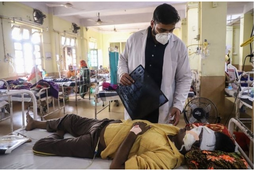Mukormikoza; India regjistron të paktën 4,300 vdekje nga sëmundja e ‘fungusit të zi’ (fotot)