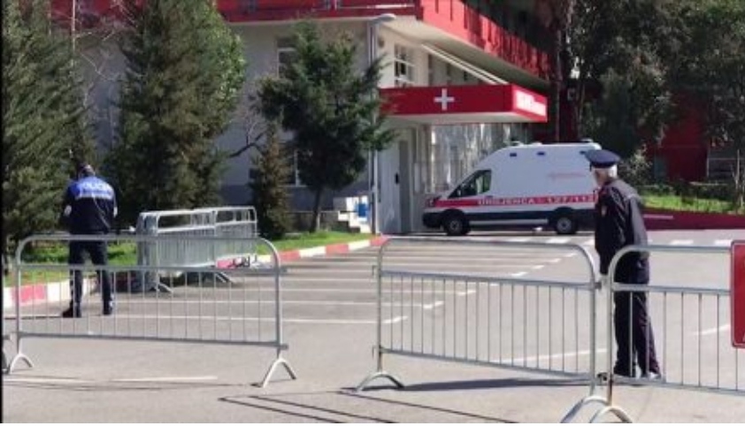 522 raste të reja me COVID në 24 orë, 2 humbje jete! Rritje infektimesh në qytetet bregdetare
