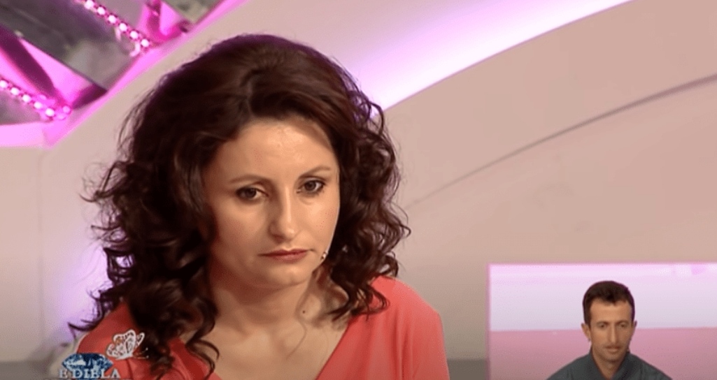 E paparë tek Arditi! Kjo grua rr.ah burrin dhe e tr.adhëton me 5 burra. Ndodhë e papritura në TV Klan