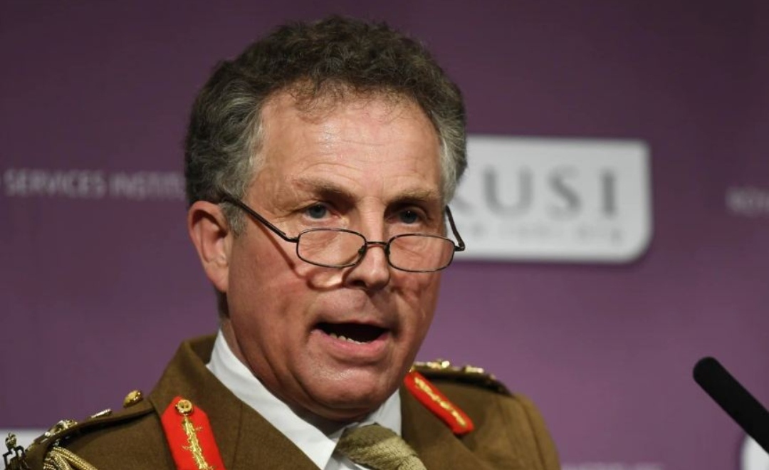 Gjenerali britanik paralajmëron për rrezikun e një lufte mes Rusisë dhe Perëndimit