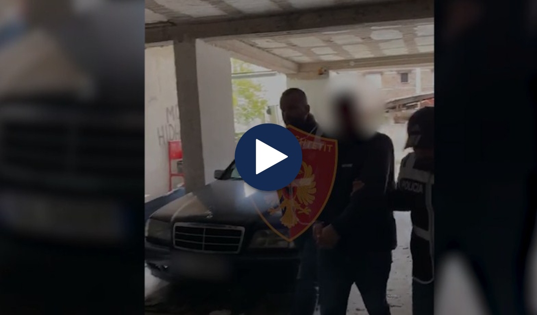 Vodhën supermarketin në Sarandë, dy të arrestuar/ Sekuestrohen shuma të mëdha parash