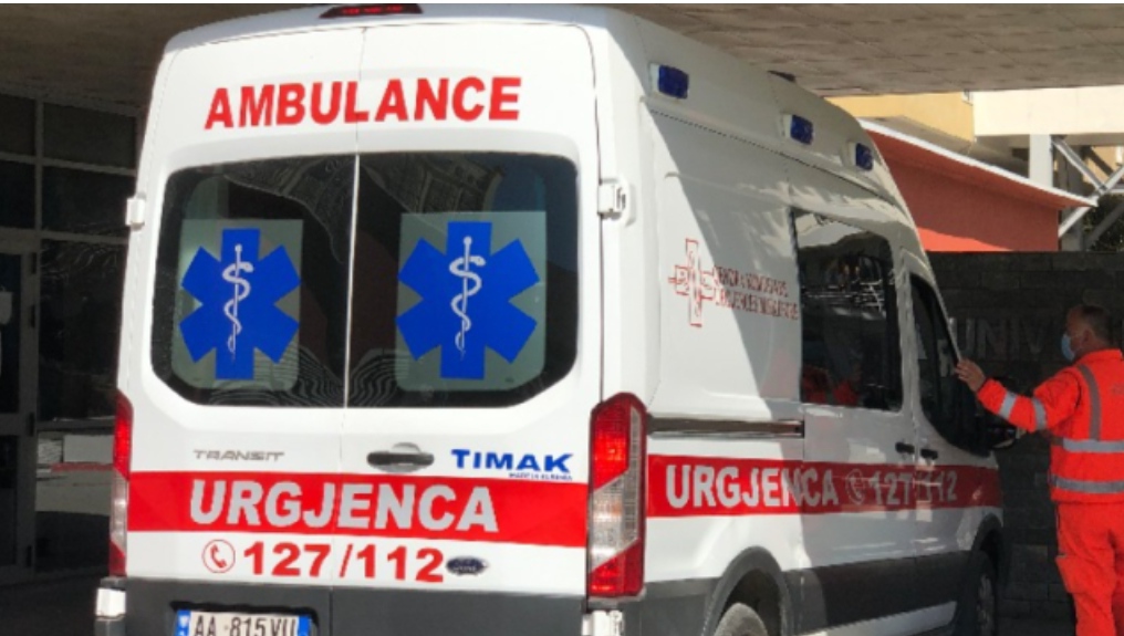 Tjetër ngjarje tragjike! 3-vjeçari shkon në spital në Elbasan dhe kthehet i pajetë