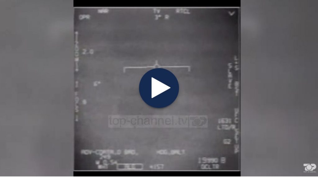 UFO duke fluturuar mbi Antarktikë, zbulohen nga Google Earth!