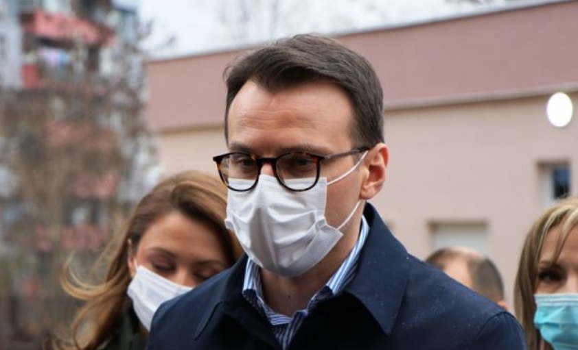 Petkoviq ndalohet të hyjë në Kosovë