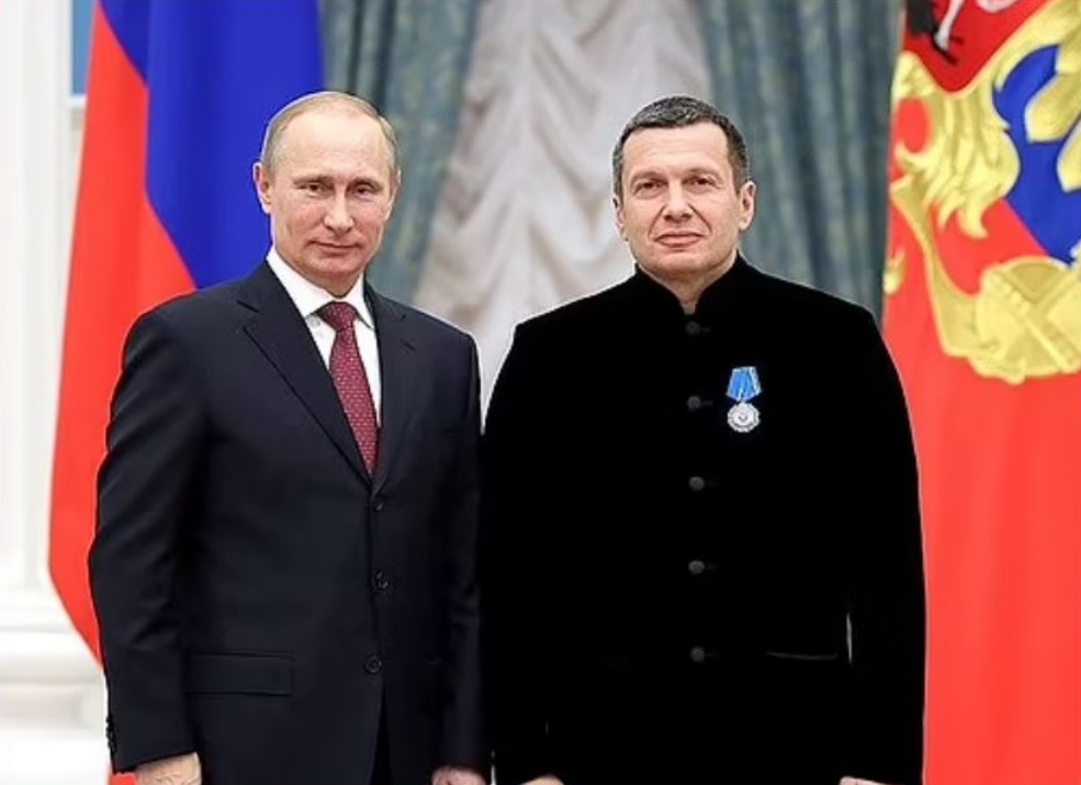 Me një raketë Satan-2 duhet të godasim Anglinë”, i besuari i Putin zbulon planin: Skocia e Uellsi do jenë të pavarura, dy Irlandat do të bashkohen