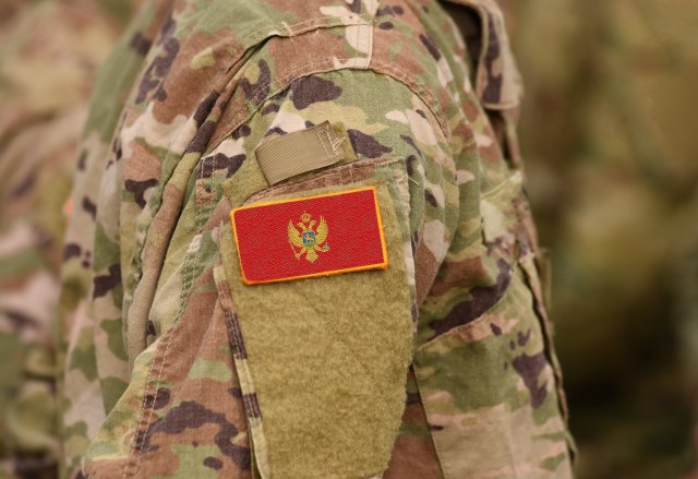 Anije, raketa dhe mortaja, mediat serbe: Mali i Zi po forcon dhe modernizon ushtrinë