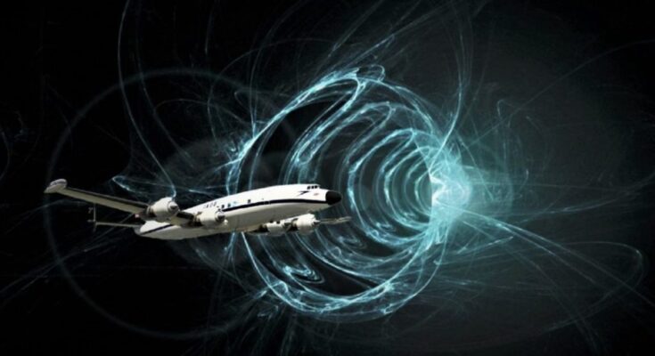 Flight 513: The plane that disappeared in 1954 and landed in 1989 (Video)