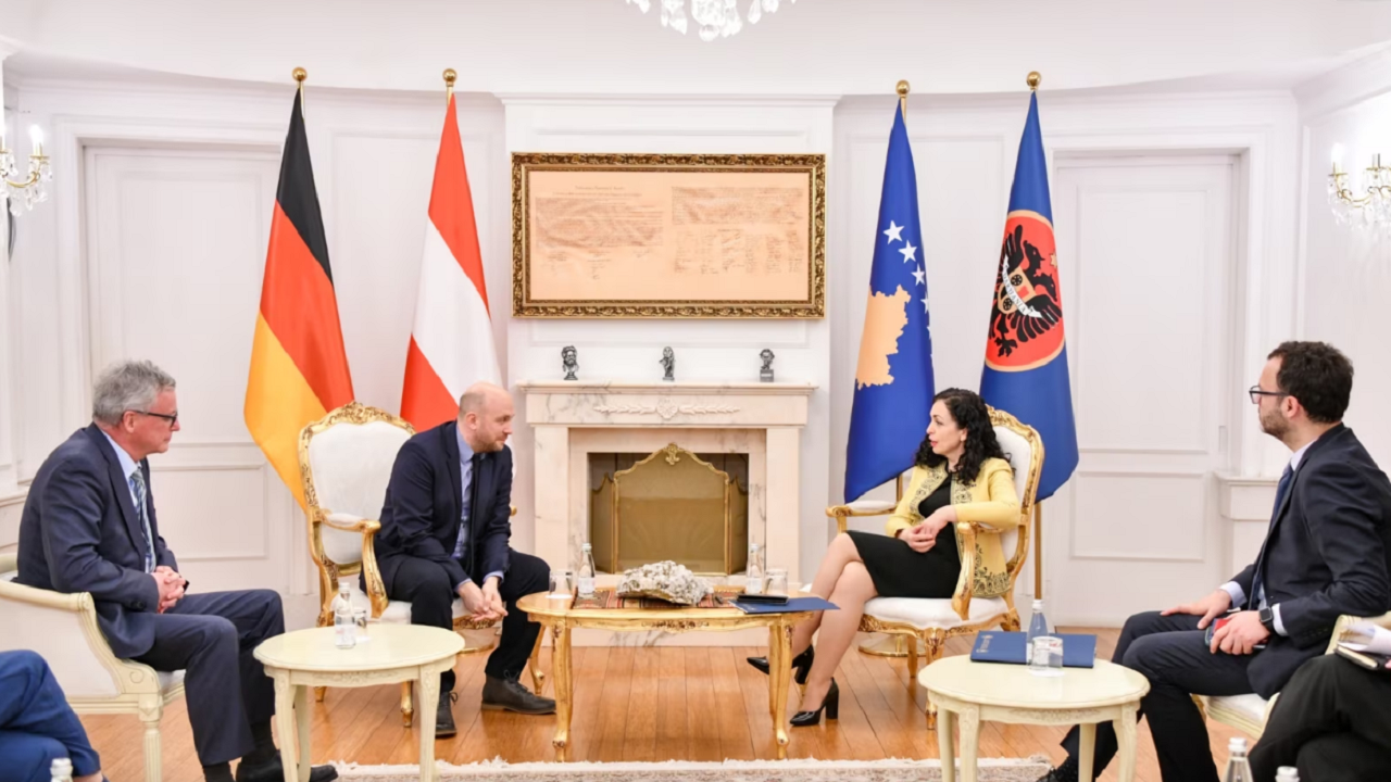 Kritika të forta Kosovës/ I dërguari i Gjermanisë: Veprimet në veri janë budallallëk