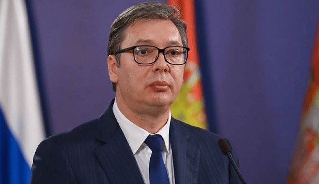 Serbët e Kosovës u rebeluan”, Vuçiç akuza Kurtit për ngjarjen e rëndë në veri