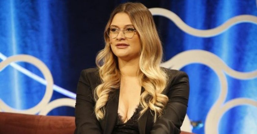 Kiss me, mom, I’m your little one”! Neda Balluku tells the shocking story: I was beaten because I gave birth to a girl