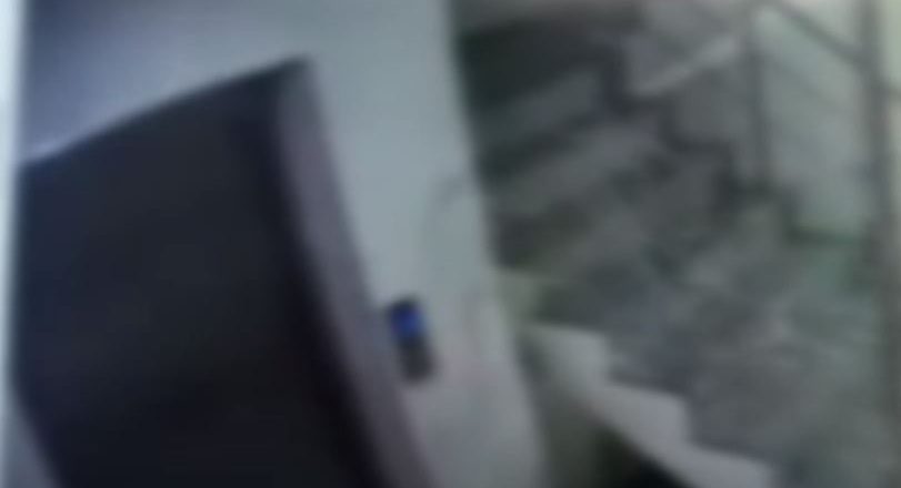 PAMJET/ Publikohet momenti kur 26-vjeçarja nga Vlora dërgohet në dhomën e hotelit, e droguar dhe thuajse e pavetëdijshme