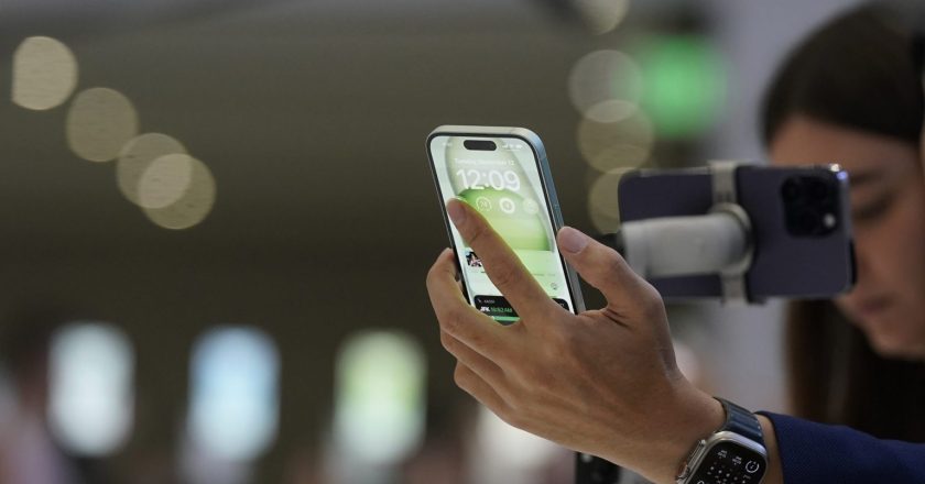 Klientët aspak të kënaqur nga iPhone 15, kjo është arsyeja