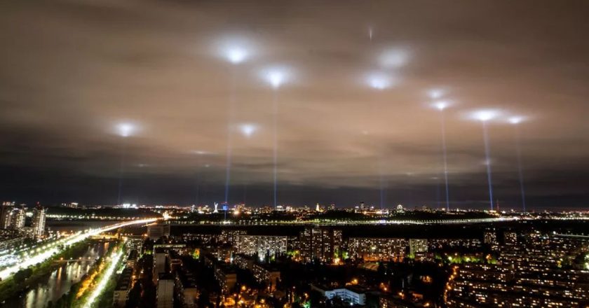 The Time Traveler: UFOs Will Invade Us Soon