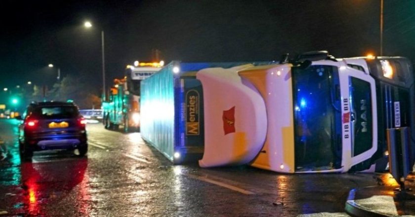 Stuhia “Babet” shkakton 5 viktima në Angli