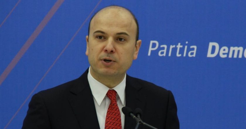 Arrestohet Jamarbër Malltezi! Policia i vë prangat sapo mbërrin në aeroportin e Rinasit