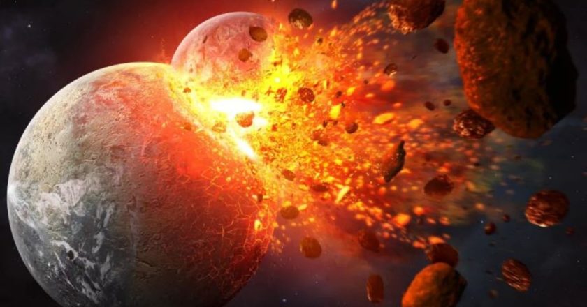 Si u krijua Hëna? Shkencëtarët: Blloqet misterioze brenda Tokës u krijuan gjatë përplasjes me planetin Theia