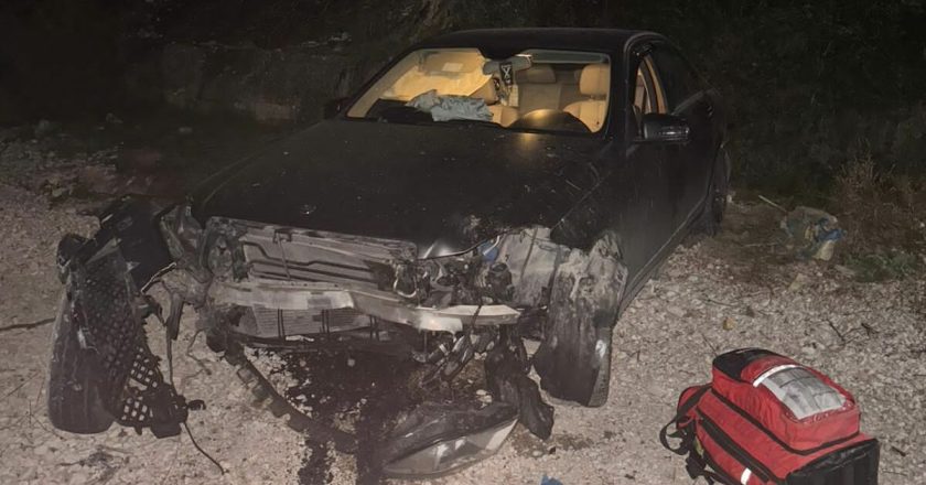 Vdekja në aksident e 14-vjeçarit në Sarandë, prokuroria tenton dy herë të çojë në burg shokun, Gjykata e lë në shtëpi