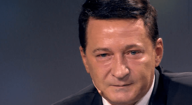Arjan Konomi tregon përse nuk është martuar: Nuk dua të fus një njeri në shtëpi që do të më marr…