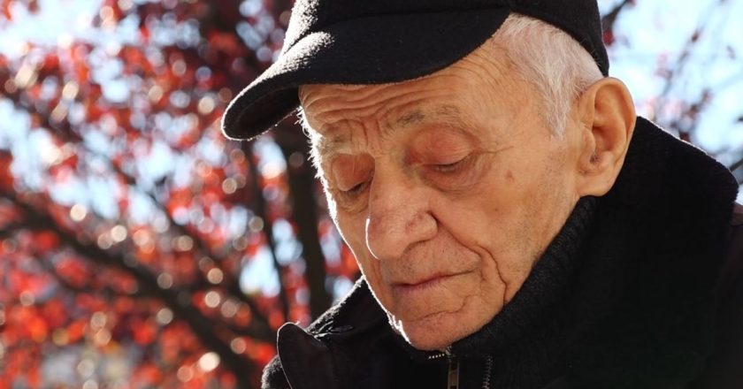Skema e re: Pensionet në bankë, por pensionistët kërkojnë rritje