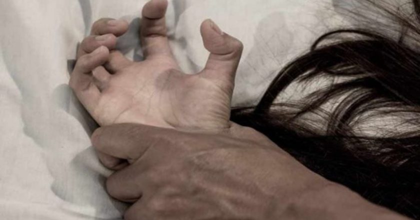 Vajza rrëfeu se përdhunohej që në moshën 9-vjeçare/ Plani i babait për të vrarë kunatin, bleu armën dhe e thirri në…