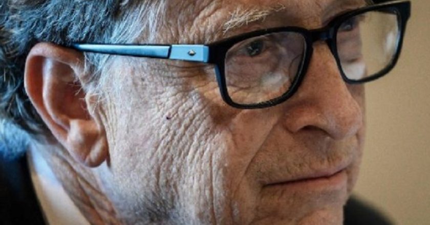 Do të “pushtojë” çdo shtëpi, Bill Gates parashikon ç’do të ndodhë në vitin 2024