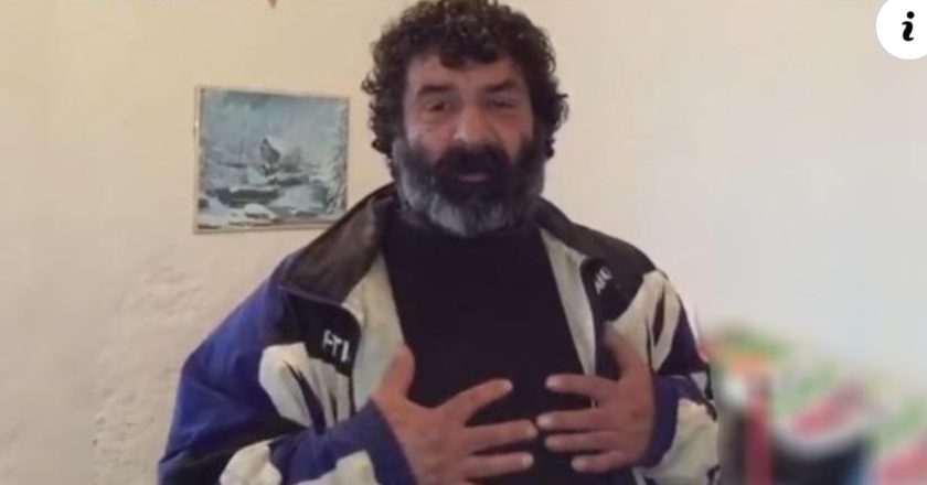 JETONTE ME MINJTË SË BASHKU ME NËNËN E TIJ, 57-VJEÇARI GJENDET I PAJETË