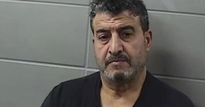 Gruaja ime ishte k*rvë, më trajtonin si qen”, babai mysliman vret bashkëshorten dhe tre vajzat në bodrum! Çfarë i tha policëve pasi i mori jetën