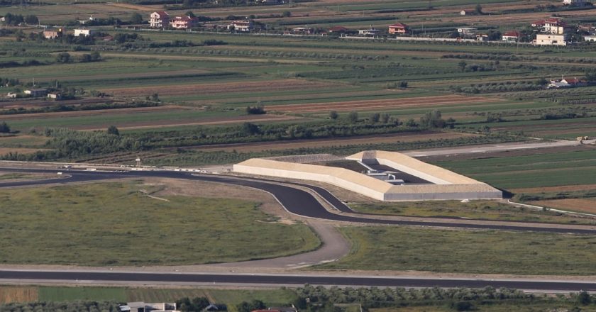 Foto nga Kuçova! Çfarë po ndodh në bazën e NATO-s, pak para inaugurimit