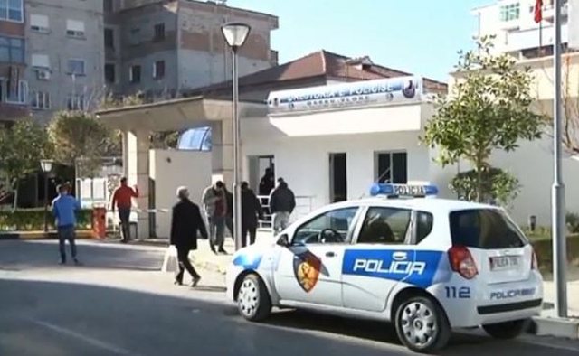 E rëndë në Fier/ Arrestohet 27-vjeçari, dyshohet se ka pë*dhunuar një 12-vjeçare