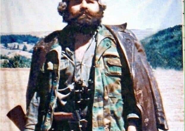 KUSH ËSHTË Adem Jashari
