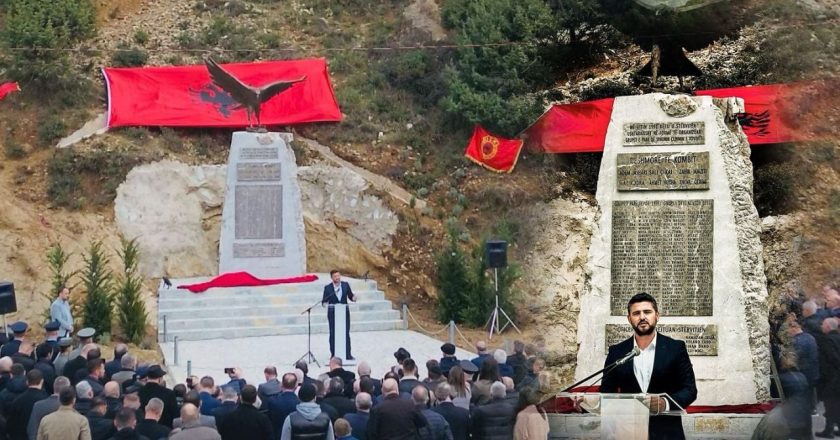 Marin Mema ngre memorialin në nderim të dëshmorëve