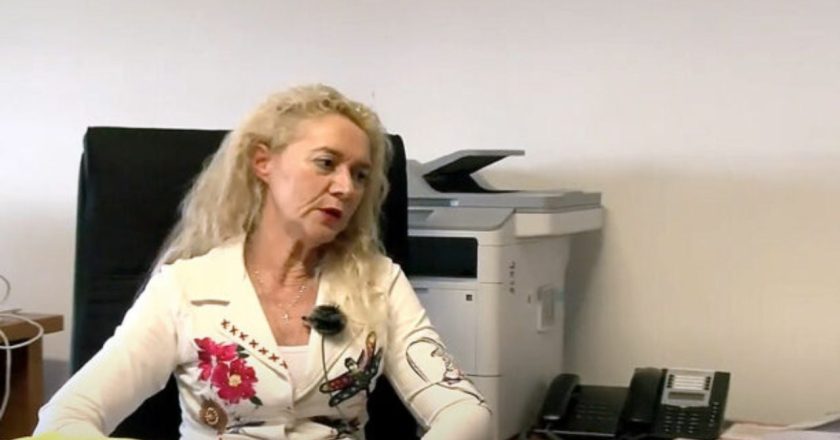 Kokë dhie në derën e shtëpisë! Gjyqtarja që hetoi klanin mafioz kërcënohet me jetë, ‘pusulla’ e lyer me gjak