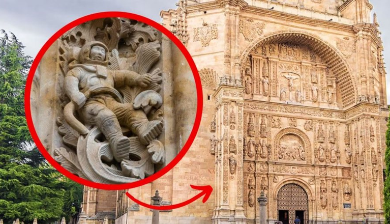 Statuja e një astronauti në kishën e viteve 1500 në Spanjë, si është e vërteta