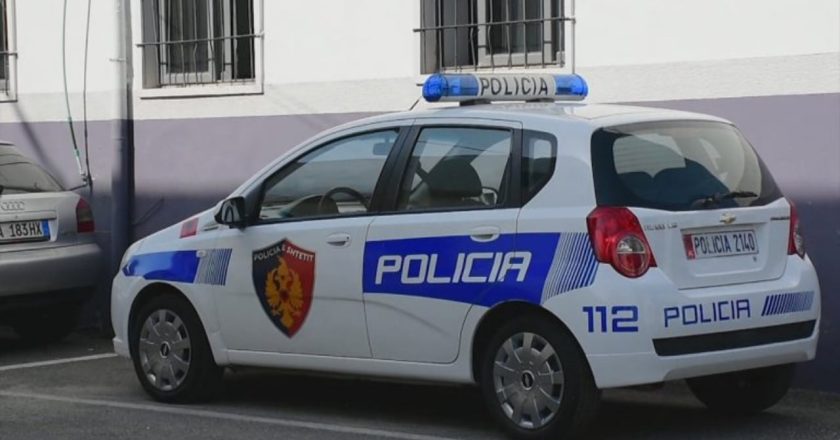 Nënë e bir ushtrojnë dhunë ndaj nuses së shtëpisë, arrestohet 24-vjeçari! Vjehrra nën hetim