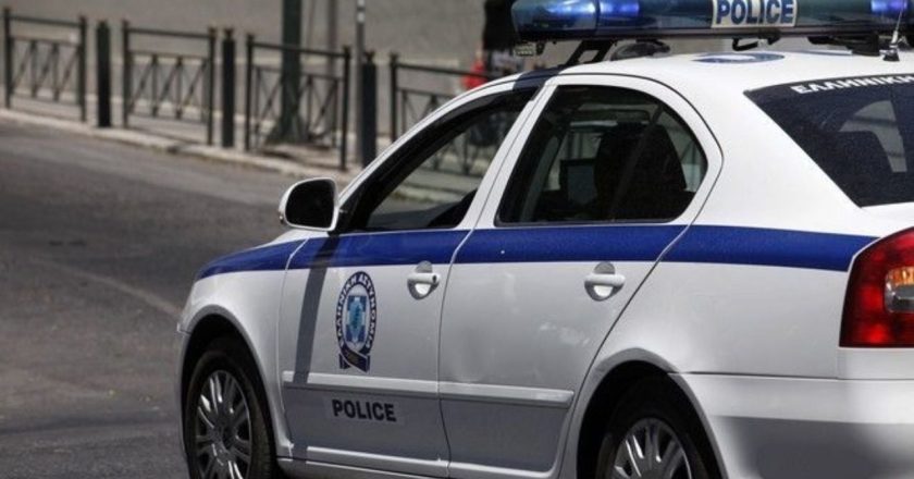 E rëndë në Greqi/ 13-vjeçarja mbetet shtatzënë nga vëllai i saj, të miturit para efektivëve: Jemi të dashuruar