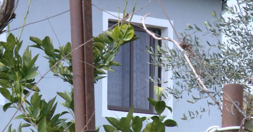 Hodhi foshnjën në lumë/ Askush në familje dhe lagje nuk e dinte për shtatzëninë e 42-vjeçares, çfarë nxorën hetimet