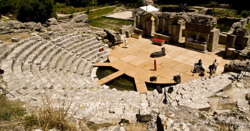 Cili është qyteti më i lashtë në Shqipëri? Tre nuk ekzistojnë më, ja i vetmi që ka mbetur ende qytet