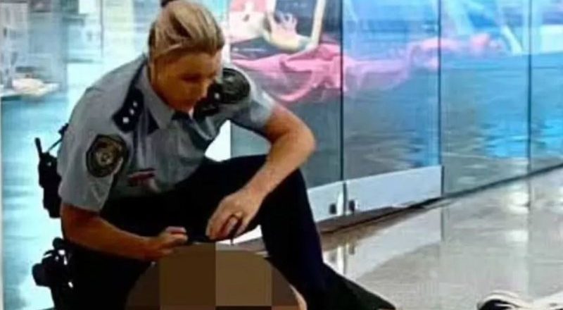 U godit me thikë së bashku me foshnjën e saj gjatë sulmit në qendrën tregtare, ndërron jetë 38-vjeçarja! Si arriti të shpëtojë fëmijën 9 muajsh