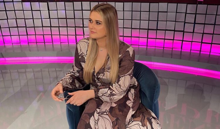 Shuplaka ndaj Endit, Neda përlotet: Kjo është e tmerrshme