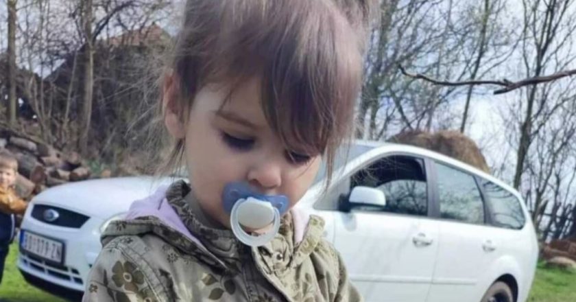 Zhdukja e 2-vjeçares në Serbi, Vuçiç jep lajmin e hidhur: E tërhoqën zvarrë me makinë dhe e hodhën në ujërat e zeza
