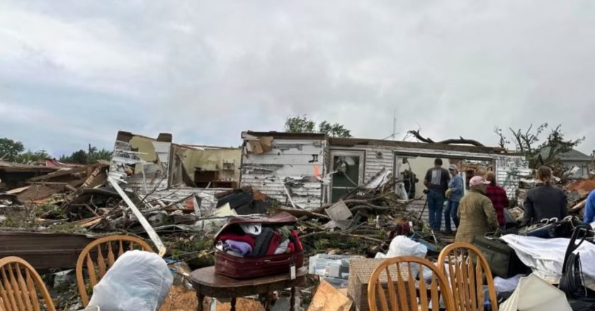 Tornado vdekjeprurëse në Amerikë, qindra viktima dhe të plagosur-Çkemi News