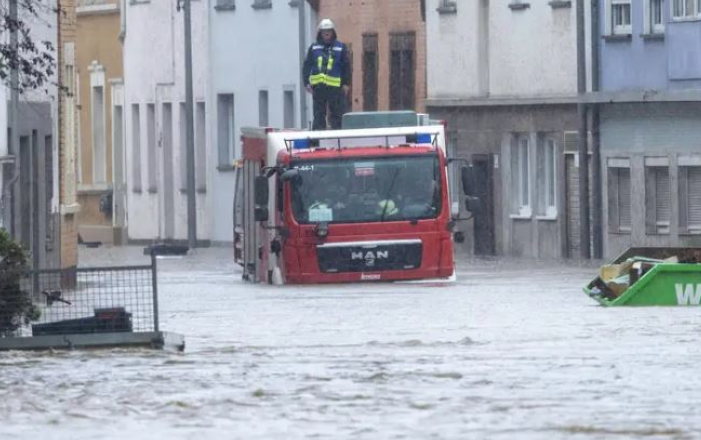 Gjermania përfshihet nga moti i keq, gjendje emergjence në disa zona -Çkemi News
