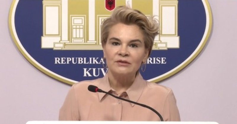 Monika Kryemadhi konfirmon “ndarjen” nga Ilir Meta: Nuk më kujtohet hera e fundit që kam qenë atje-Çkemi News